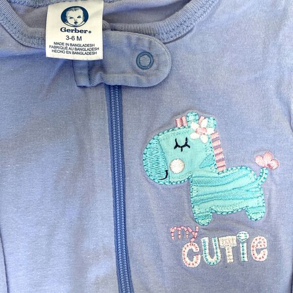 Long Sleeve Bodysuits Baby Girl 3-6 Months Footies Embroidered Hooded Lot of 3 - Picture 4 of 6